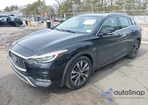 2017 Infiniti Qx30 Premium z USA, uszkodzony, nr VIN SJKCH5CR8HA020139